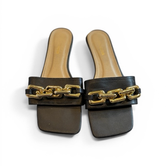Fashion Nova Black Sandals with Gold Chain - Picture 2 of 4